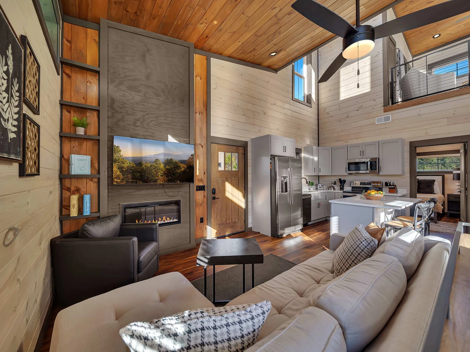 luxury cabin in the Smoky Mountains